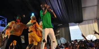 Fik Fameica Recycles Green Shirt – His Charm?
