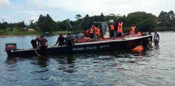 Police marine working around the clock to retrieve bodies of two fishermen who drowned in Lake Kimira 