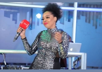 Shame as Zahara Toto is exposed for playing a recorded mix on a live set 