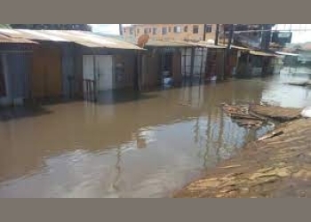 River Unyama in Amuru bursts causing panic among residents