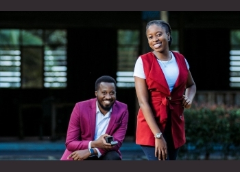 Uncle Mark Proposes to Girlfriend 