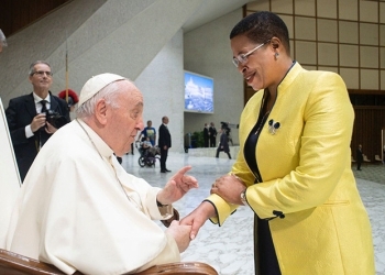 Speaker Among begs for a meeting with Pope Francis