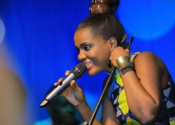 Naava Grey Announces Valentine's Day Concert Next Year