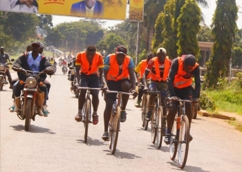 Abajangi Advance as Hundreds Compete in MTN Bunyoro Kingdom Football and Bicycle Races