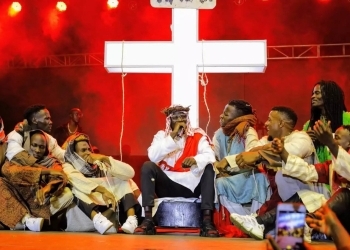 Alien Skin's Controversial "Jesus-like" Entrance at Lugogo Concert