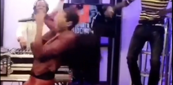 Video: Singer Spice Diana's Fake Hair Falls Off On Live Tv Show