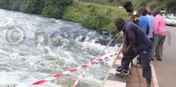 Police Divers Camp in Karuma to retrieve Lorry accident victims