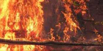 Shock as Man in Mukono locks self in a house, sets it ablaze 