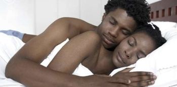 Things Only Romantic Men Do In Bed