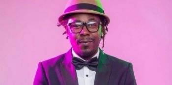 Singer Maro Dating City Model — Photos Inside