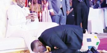 Top City Journalist Joseph Kabuleta Clears The Air Why He Kissed Mbonye Shoes