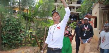 Upcoming Socialite Bryan White Admits new artistes to podium