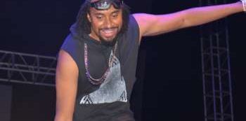 Rapper Navio ventures into a new style, Rock