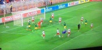 South African Goalkeeper scores outrageous last minute Back volley Equaliser—video
