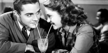 10 Things Guys Hope You'll Say On A First Date