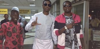 Pallaso And Vector Set To shoot Bubble Remix Video