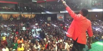 Chameleone Finally Crowns Ziza Bafana Dancehall General