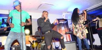 Aziz Azion Excites Unplugged Sn 2 fans