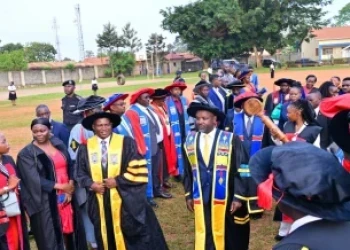 Deputy Speaker calls for graduate-creativity in job market