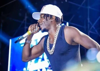 Chaos as Alien Skin Is Beaten Like Chicken Thief In Jinja