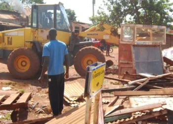 Gov’t suspends trade order enforcement