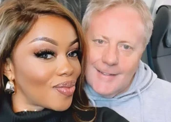 I have the best husband in the world - Mami Deb