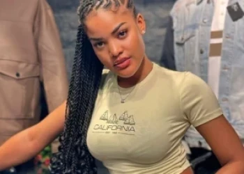 Wife Material 100%! Ava Peace Boasts She Can Mingle 10kg of Posho at Once