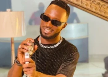 I Am Not Thinking About Politics – Mikie Wine