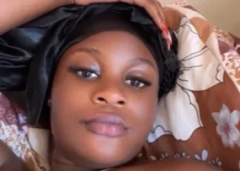 Someone Wanted to Kill Me – Sandra Naxx