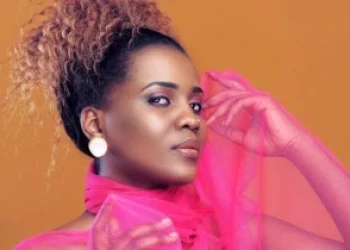 Naava Grey Recalls Grandfather’s Strange Supernatural Powers