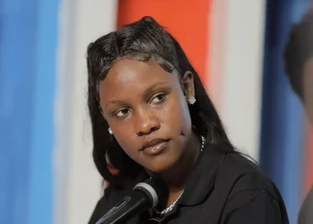 Evelyn Mic Questions Azawi’s Global Music Ambitions