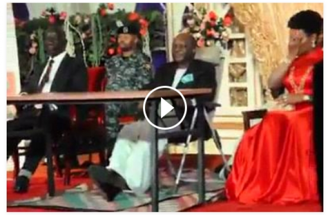 Video: Singer Cindy Showcases Strange Dance Moves Before The Kabaka ...The King Flees The Scene!