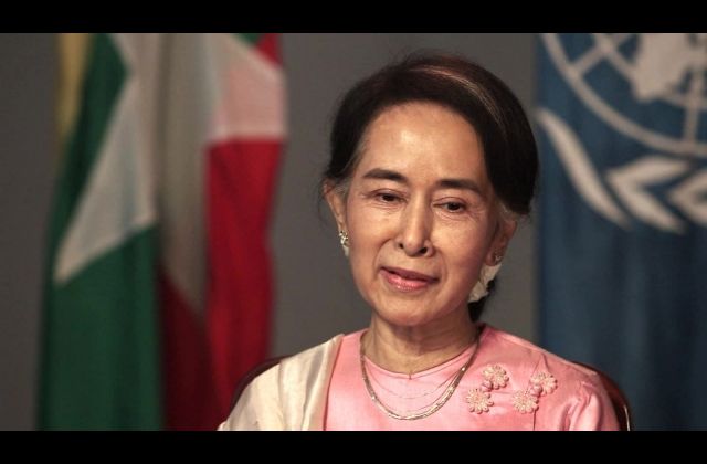 Amnesty withdraws highest honor from Myanmar’s Aung San Suu Kyi