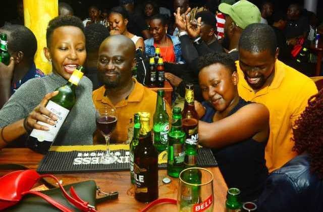 Chameleone’s Manager Bijoue and Gareth Onyango to rescue  Bartenders 