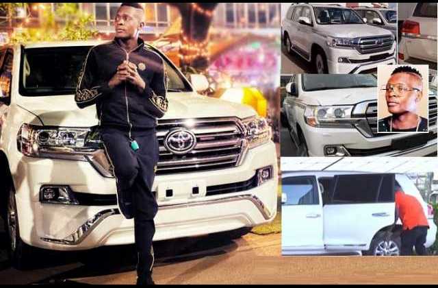 Jose Chameleone finally secures his car from URA