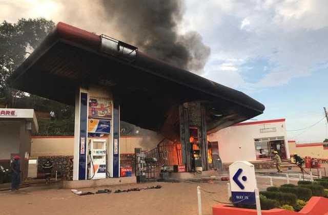 2 cars destroyed by fire at Moka Energy Petrol station in Entebbe