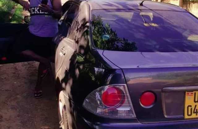 CBS FM’s Dikteta Mark loses car to thieves