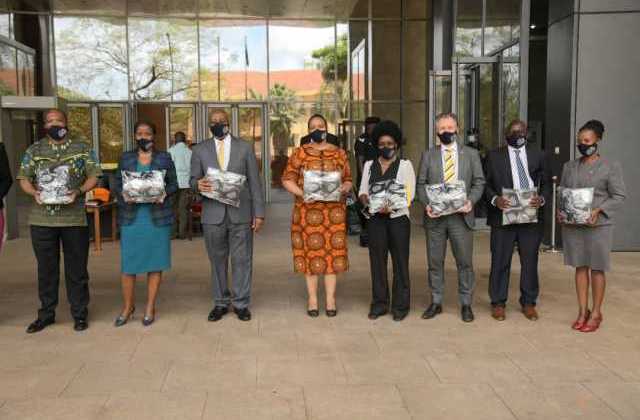 MTN Uganda, FOSABU Companies Donate Masks worth 100,000,000Ugx to curb the Spread of Corona Virus