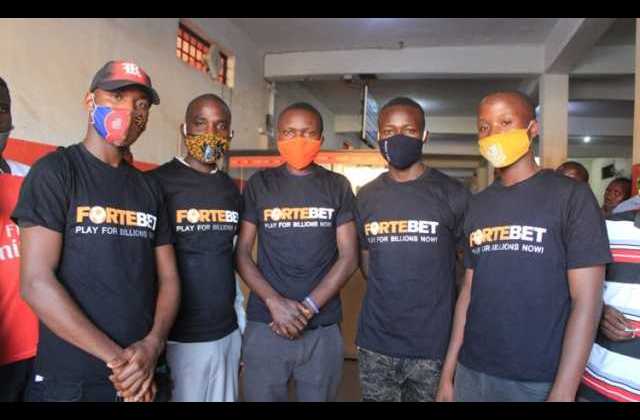 ‘WANYALA’: Fortebet Gifts Shake Mbale, Nakaloke, Kapchorwa