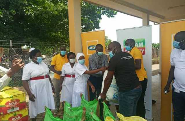 MTN and Salaam Donate Ramadan Alms to Bugiri and Mbale Frontline Workers