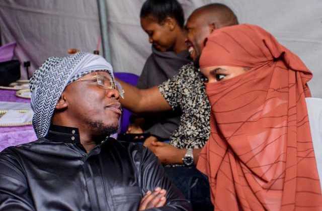 Geosteady Parades new Girlfriend 