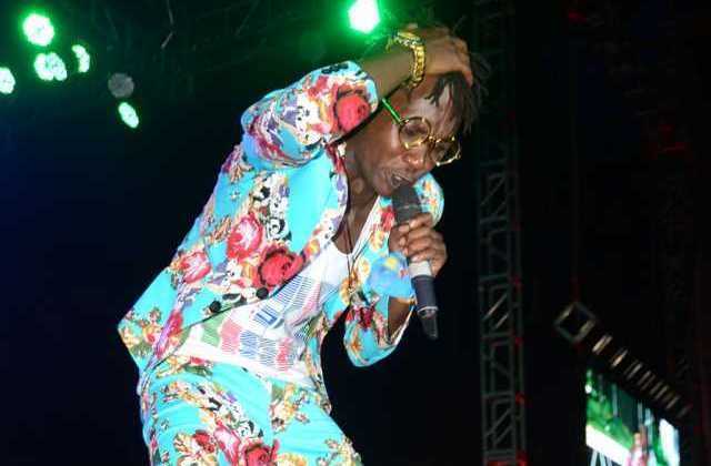 Kabako defends Chameleone amidst Criticism from Bobi Wine's camp 