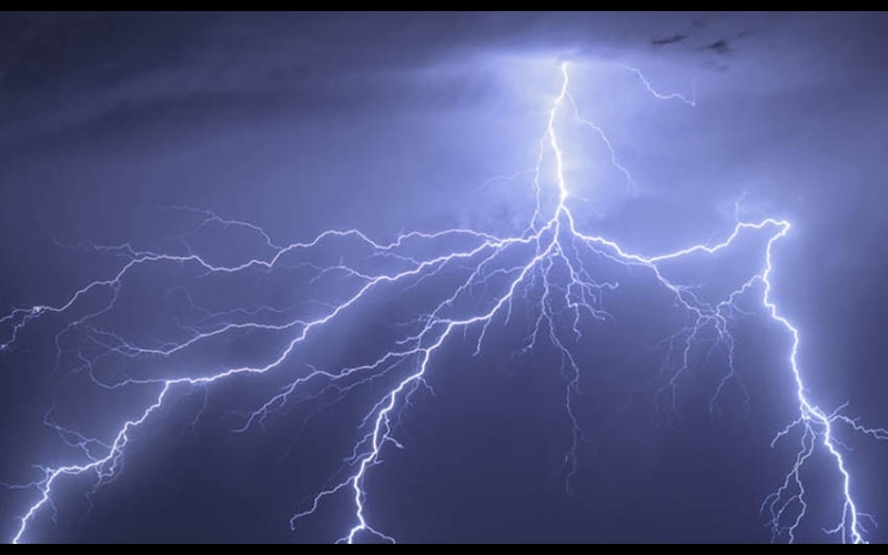 Mother, two children struck to death by lightning 