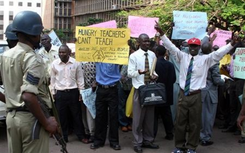 Teachers nationwide Industrial strike begins