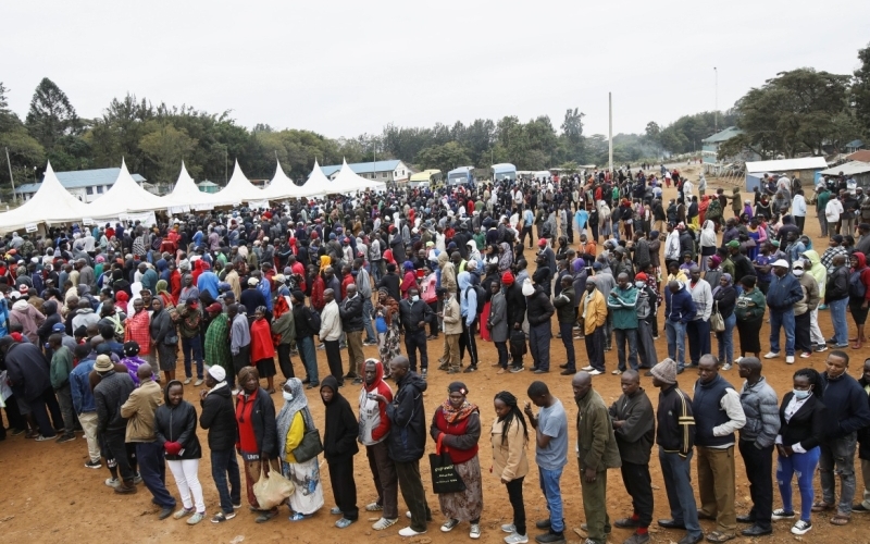 IEBC: 12 Out of 22 million Kenyans Cast their Ballot by 4pm