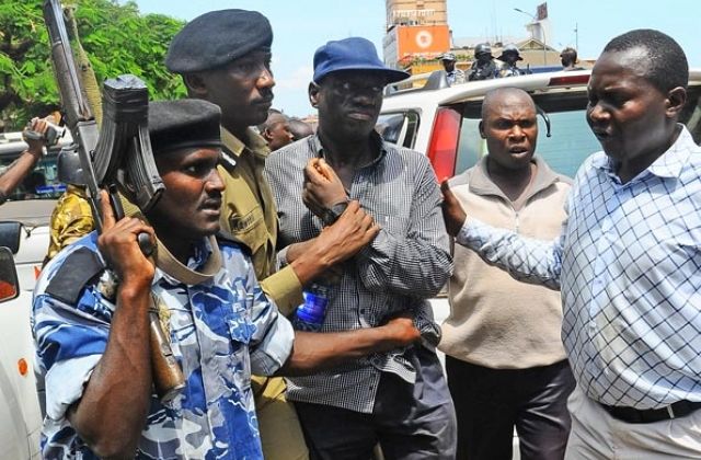 Besigye Blocked From Entering Church To Eulogise AIGP Kaweesi