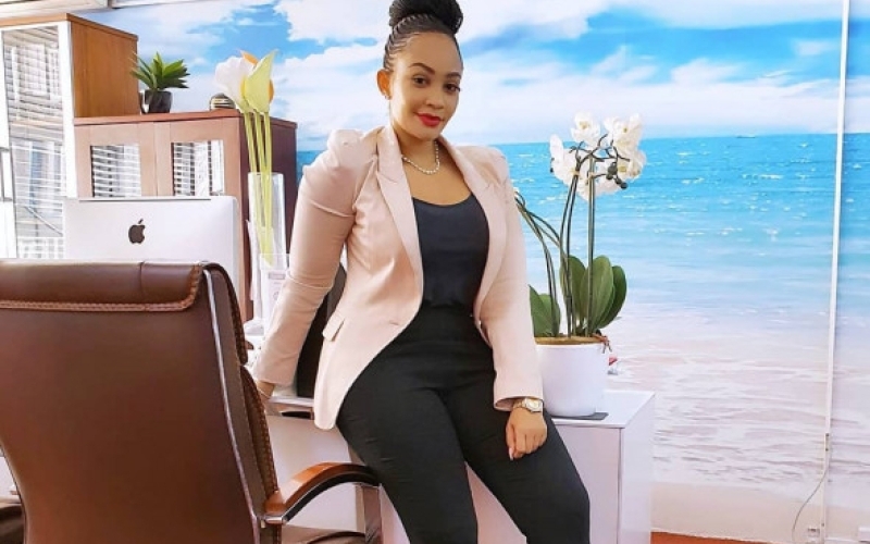 Zari Gets Back Stolen Phone