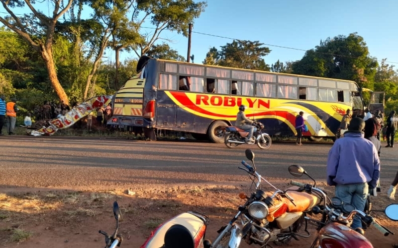 16 Die as Bus Collides with Stationary Trailer in Kampala-Gulu Highway