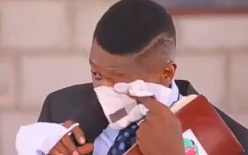 Chameleone Reveals He Cried Like A Baby After Learning of stage collapse at cricket oval