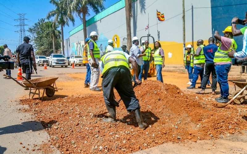 Minister asked to enforce road maintenance guidelines